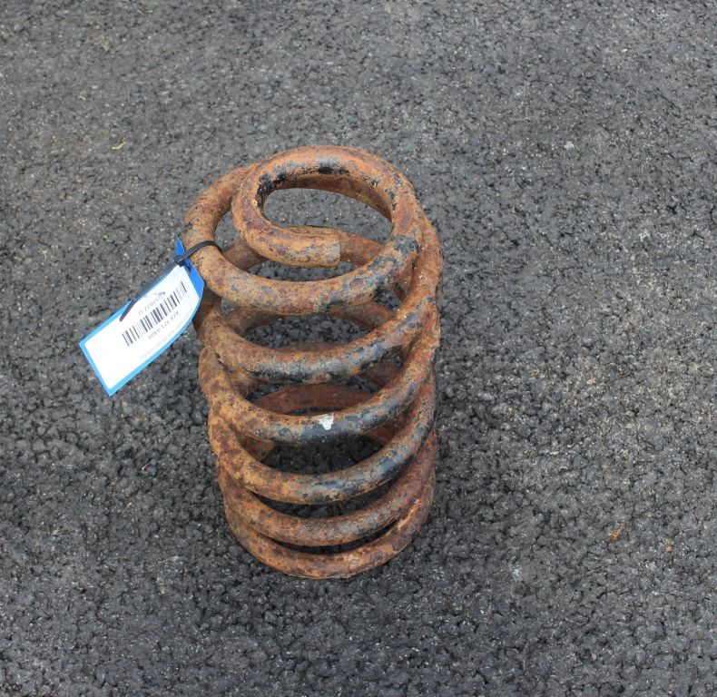 USED U1000/1200 424 FRONT SPRING