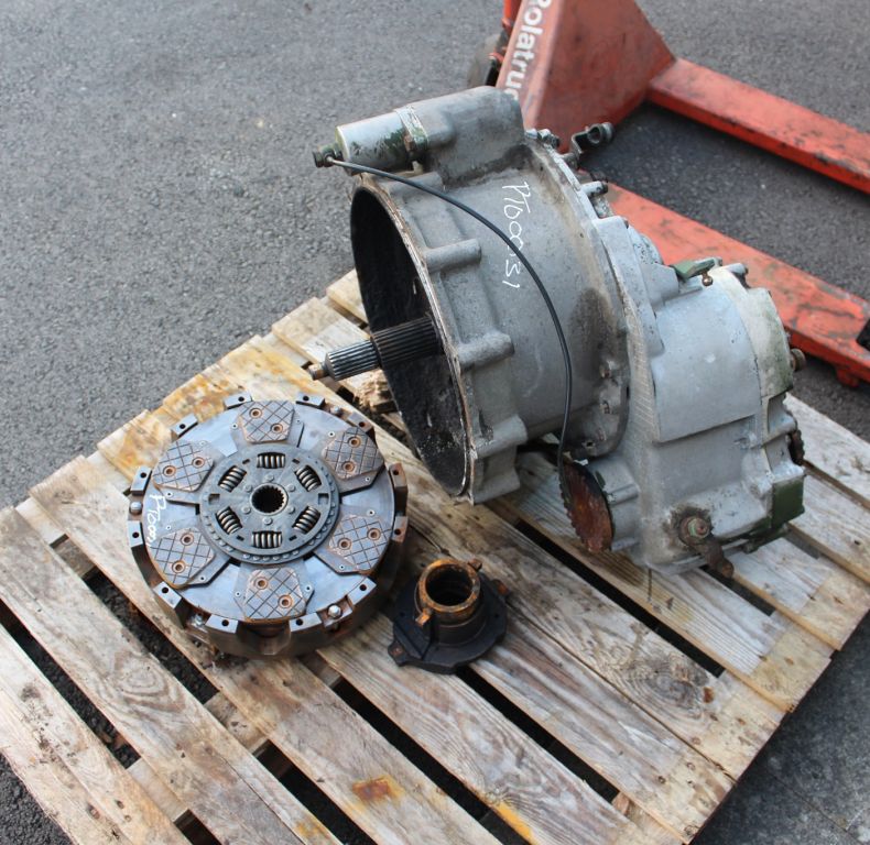 USED DOUBLE CLUTCH PTO BOX