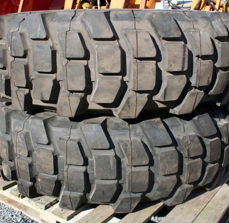 x2 new michelin remould 14.00x20 tyres