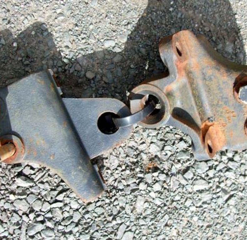 pair of front brackets