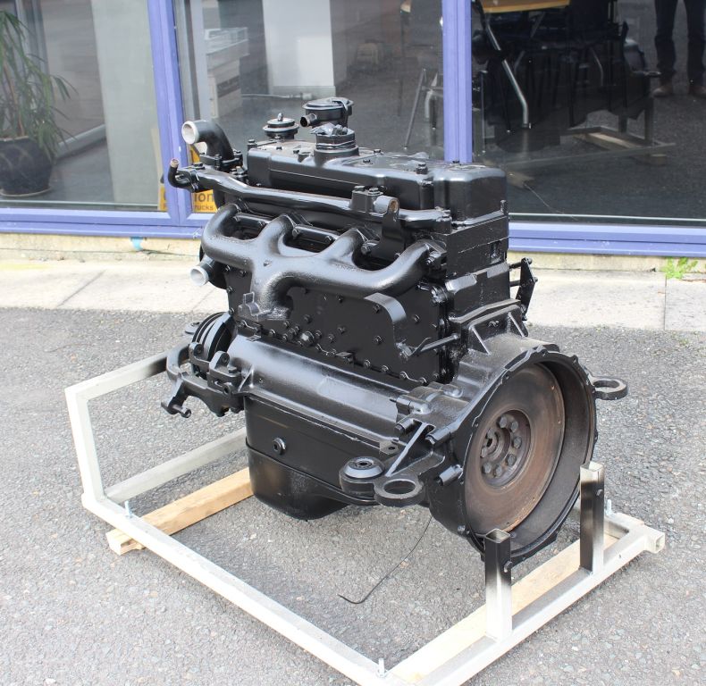 Used Ex-Military OM352 Engine