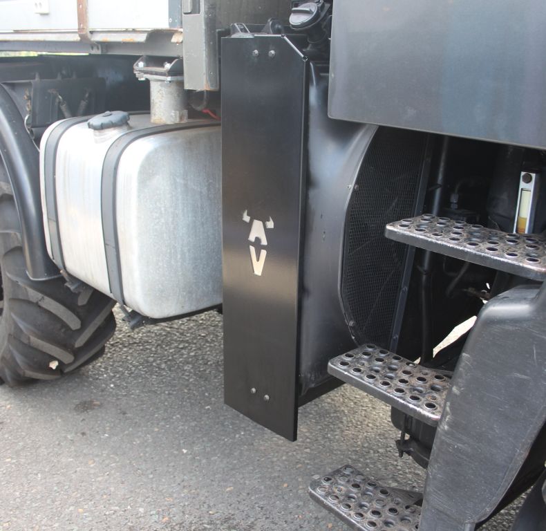 AV UGN RADIATOR COVER | Atkinson Vos