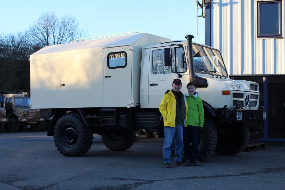 Canadian bound U1300L camper
