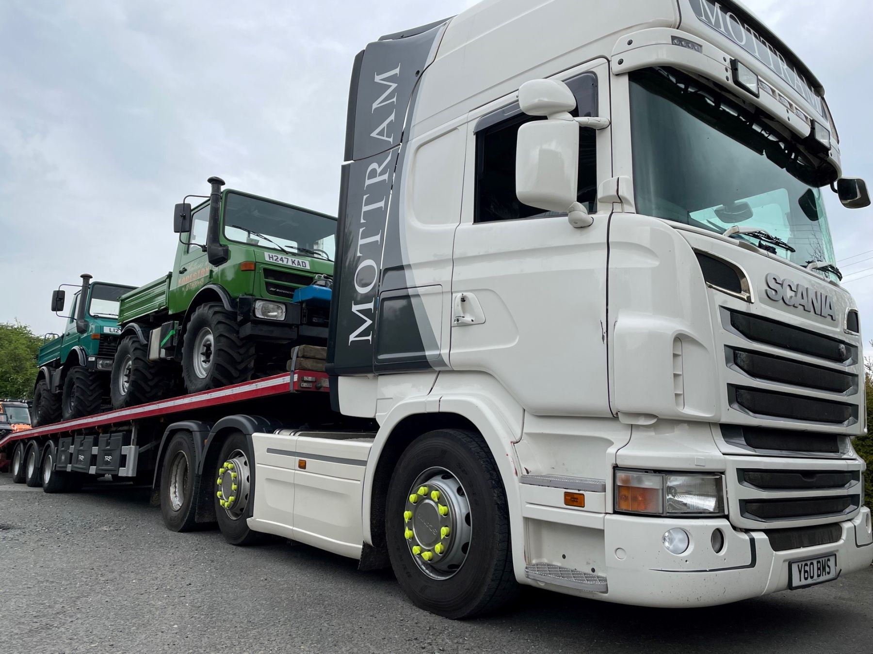 x2 U1200s JOURNEY DOWN SOUTH