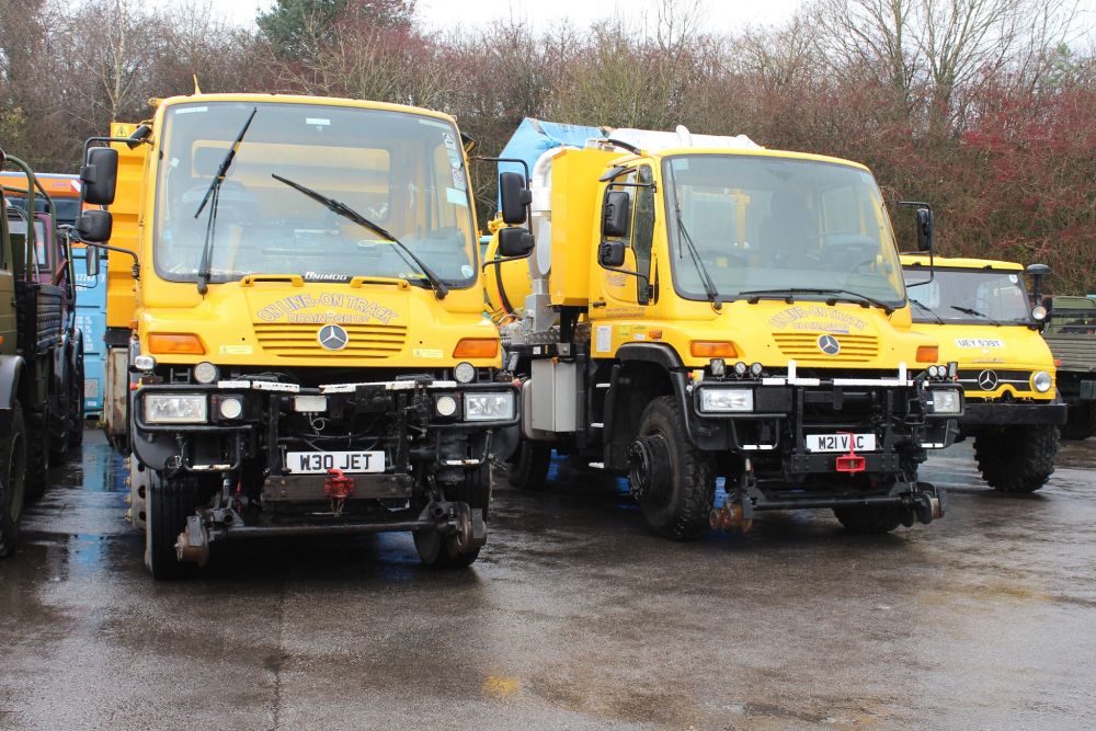Routine service and MOT checks for long outstanding customers U400 Unimogs