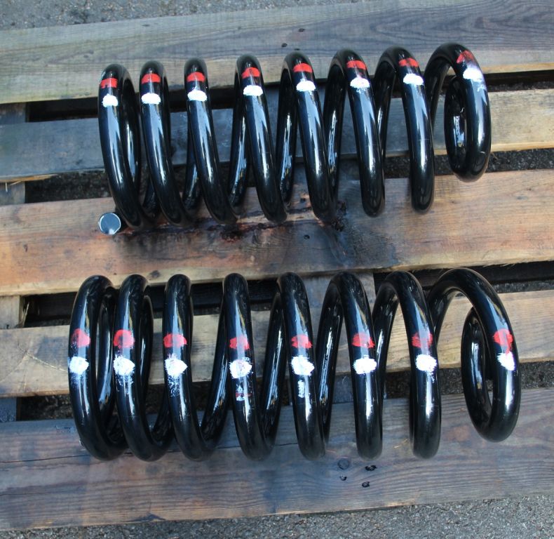 AV REAR HEAVY DUTY SPRINGS 435/437