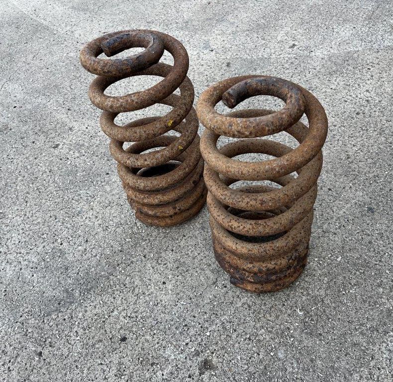 REAR HEAVY DUTY SPRINGS 424-427
