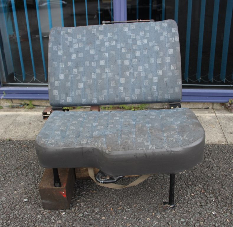 DOUBLE PASSENGER SEAT RHD