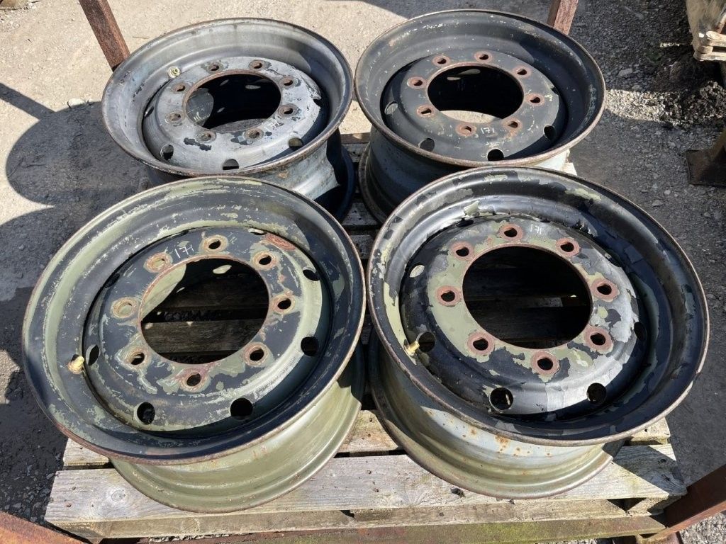 Bolt 150 Rim Set 4x 11x20 8 BOLT RIMS | Atkinson Vos