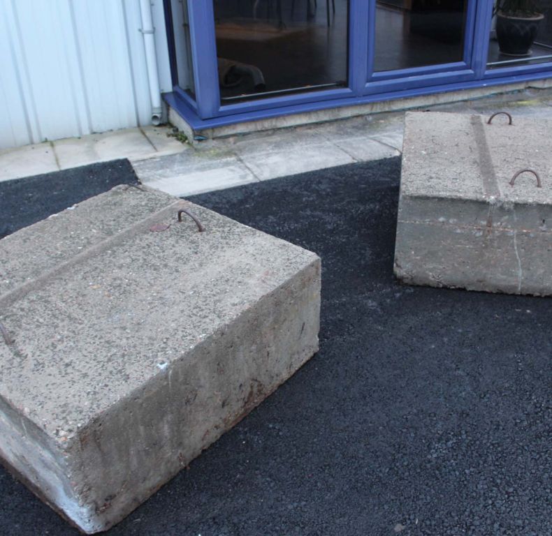 x1 concrete weights