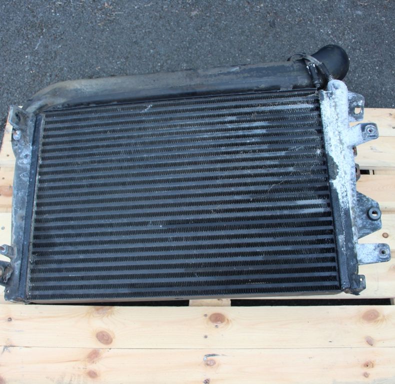 USED INTERCOOLER UGN 405 501 43 01