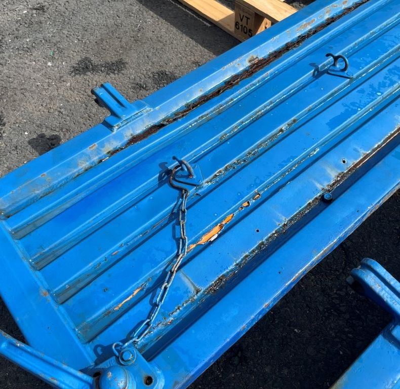 USED SIDES & TAILGATE 425/437