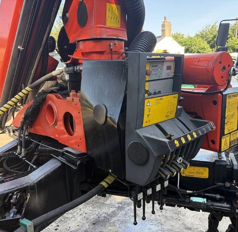 PALFINGER PK18001 EH CRANE