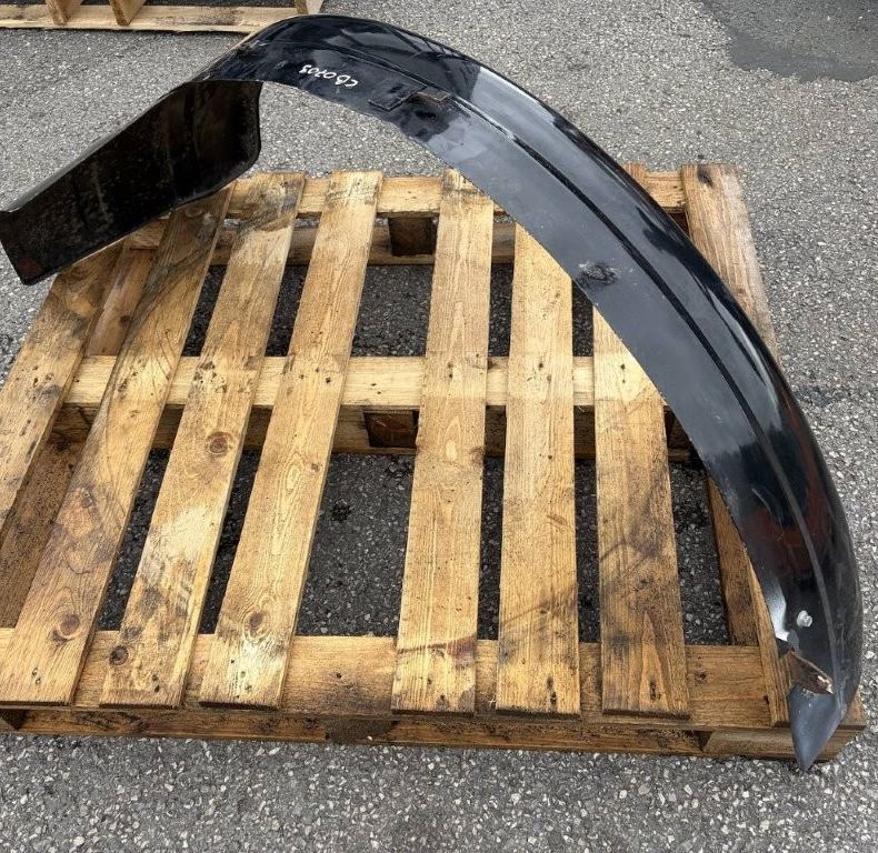 MUDGUARD FRONT RIGHT 180MM