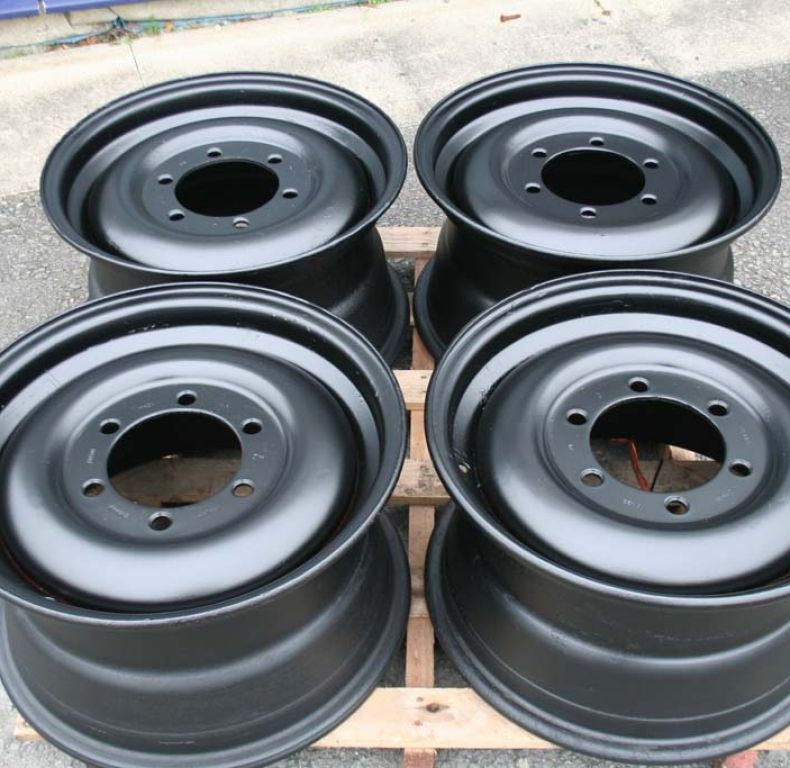 USED STANDARD 11x20 DISC BRAKE WHEEL RIMS