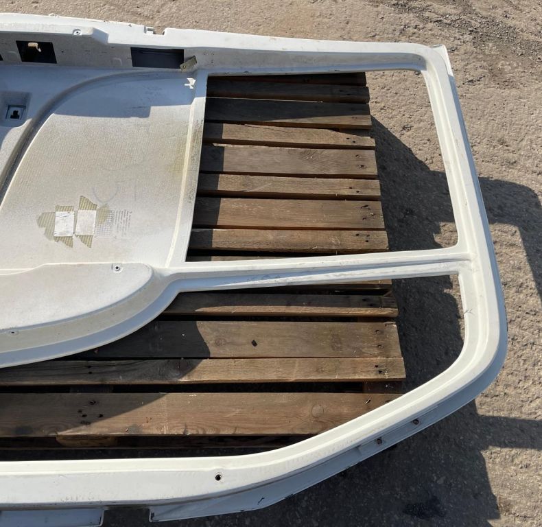 LEFT HAND DOOR UGN U300, 400, 500