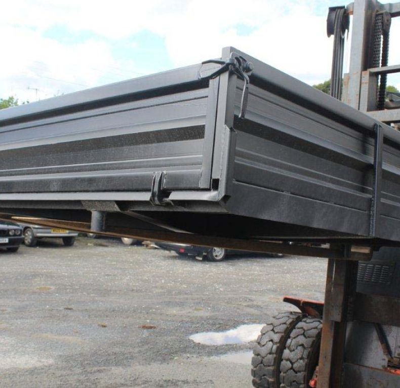 NEW REAR BODY U900-U1600 SWB