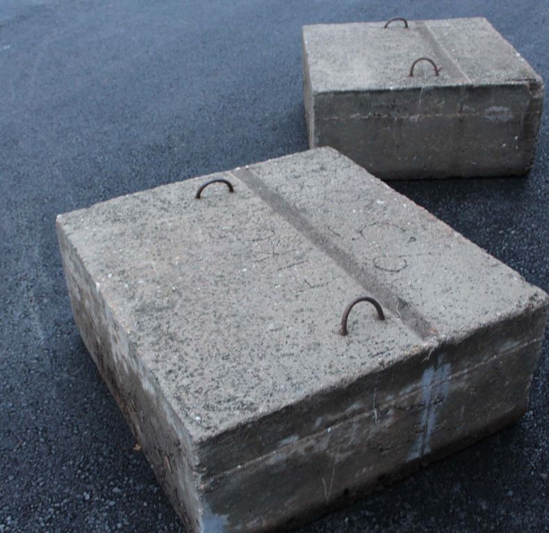 x1 concrete weights