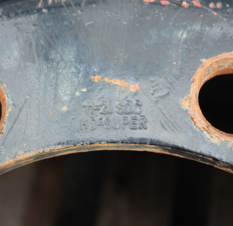 11X20" USED 8 BOLT RIMS X4