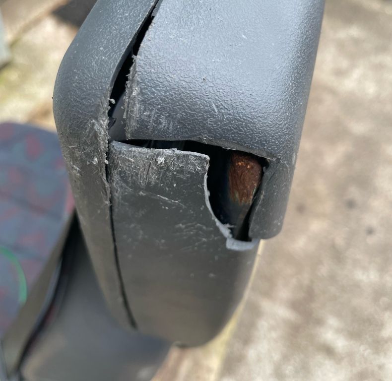 USED ISRI SUSPENSION SBU LH SEAT