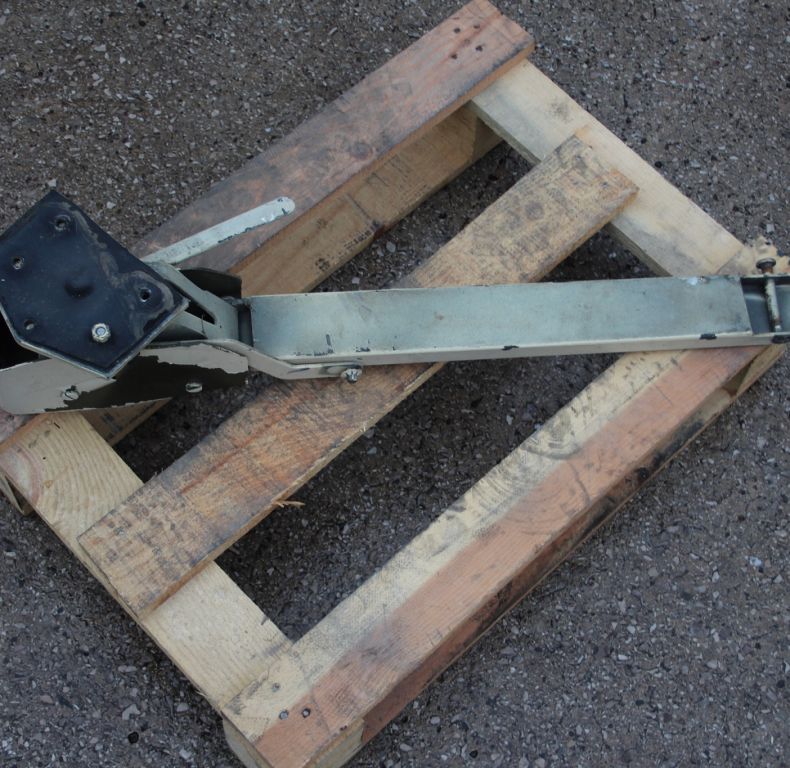 U1300L MILITARY ROOF TURRET ARM