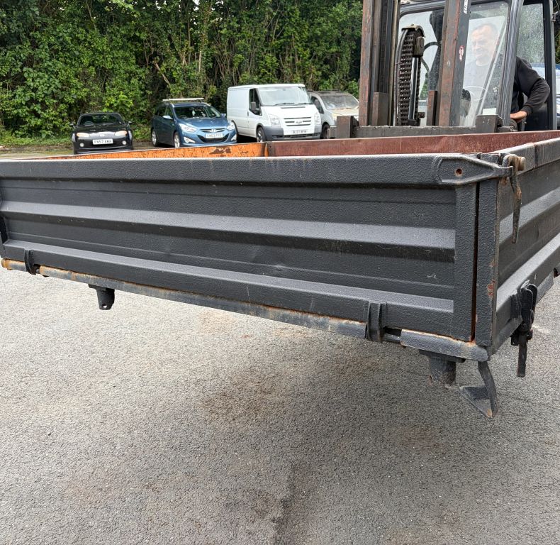 SWB BODY U900-1600
