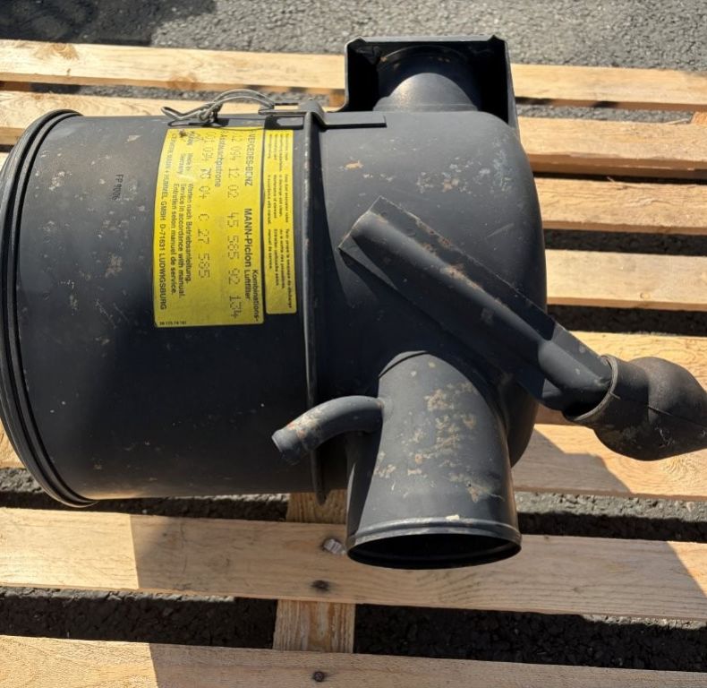 AIR FILTER HOUSING U1200 - U1700