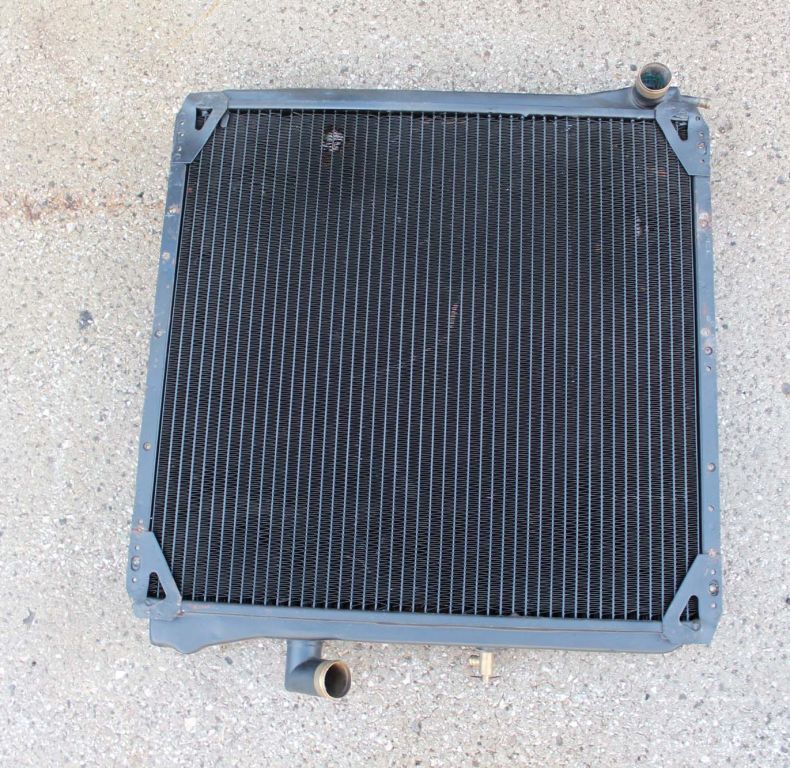 NEW HEAVY DUTY RADIATOR U1200-1700