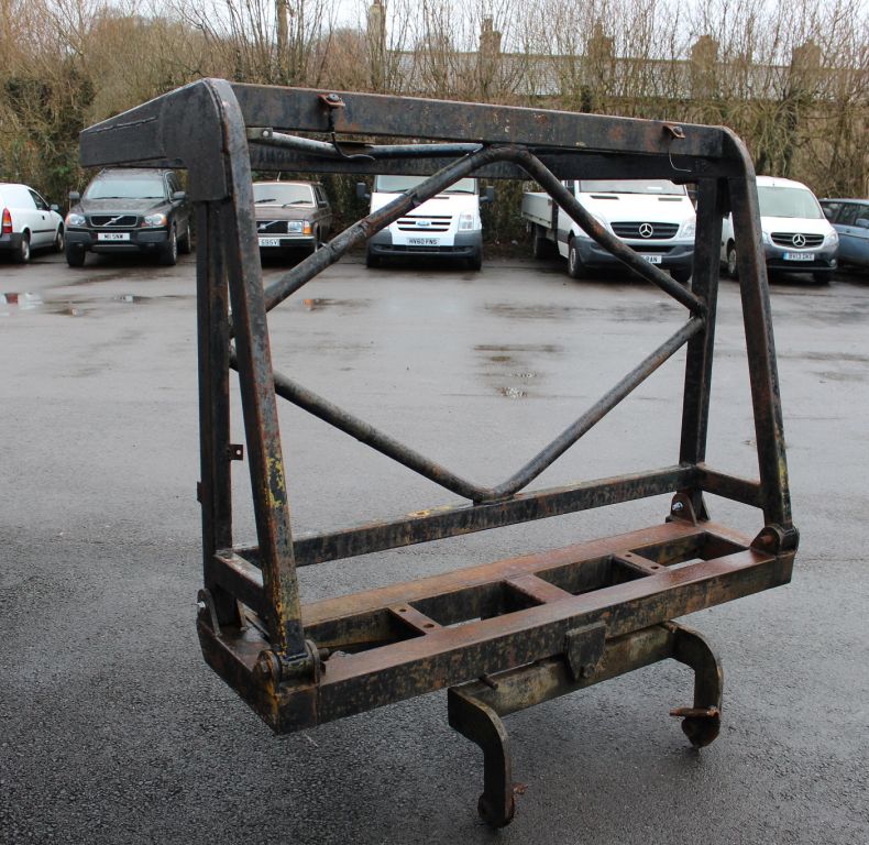 USED JAMES JONES ROLL FRAME