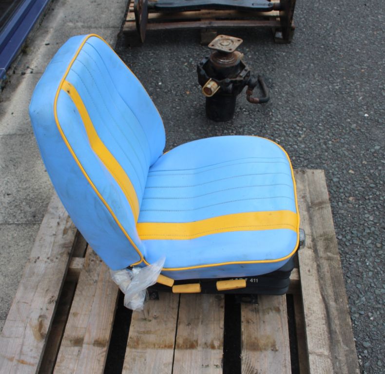 KAB 411 SUSPENSION SEAT USED