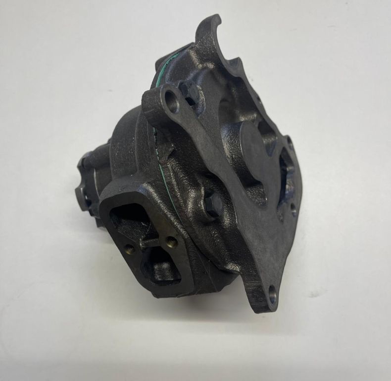 NEW AFTERMARKET WATER PUMP OM352 SBU U1000-1700