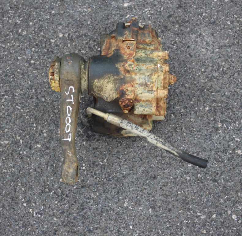USED EX-MILITARY LS3 STEERING BOX