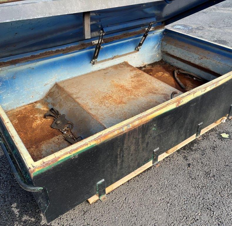 Used Atkinson Vos accessory roof top storage box.