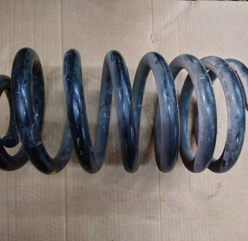 X1 REAR SPRING U1300L