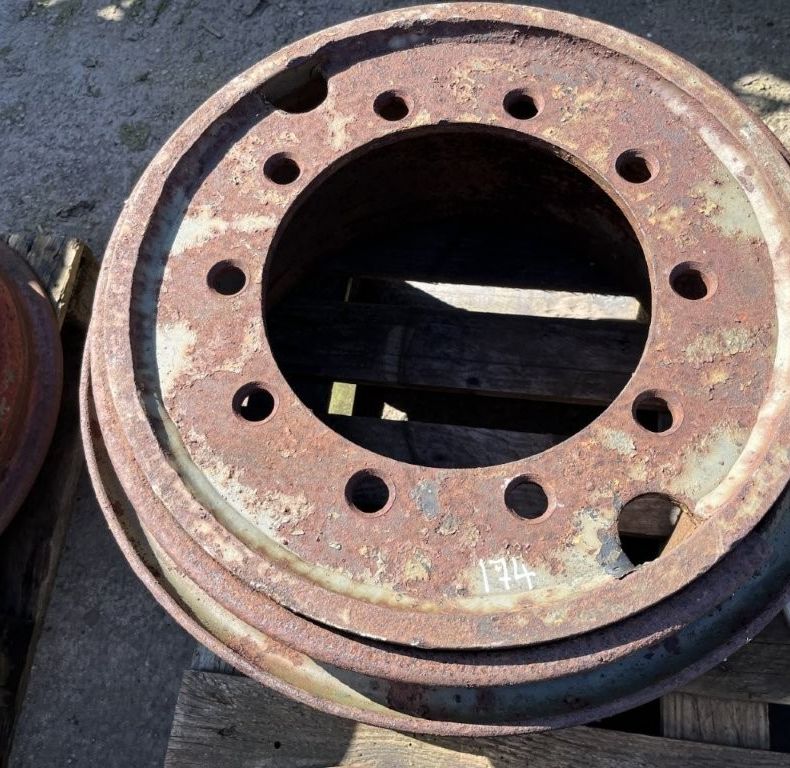 10X20 10 BOLT RIM