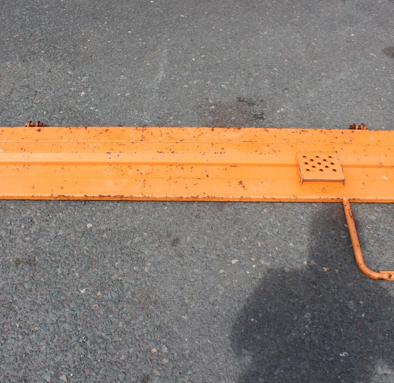 USED TAILGATE U1250,1450 & 1650