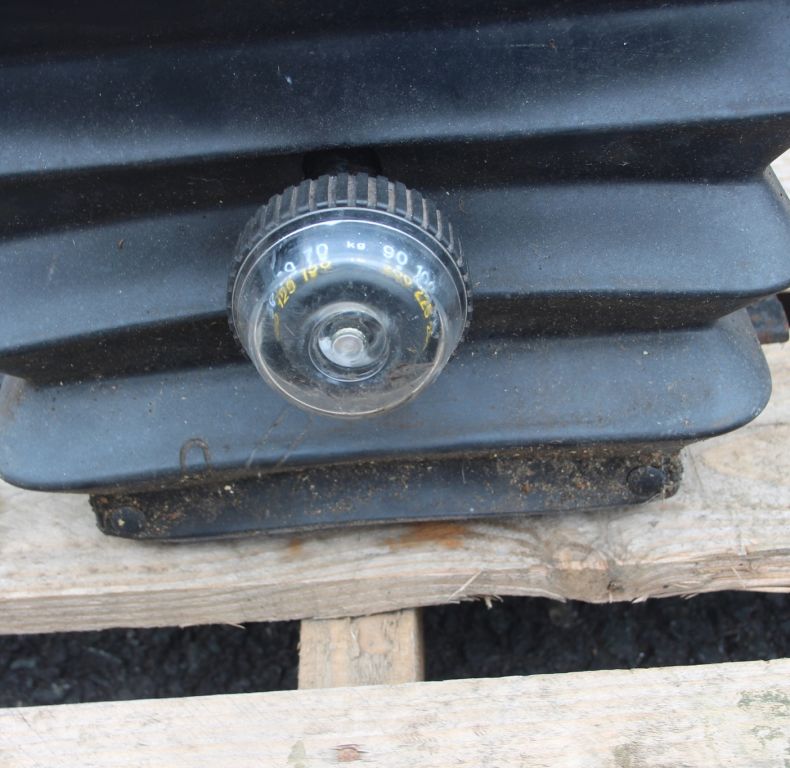 KAB 411 SUSPENSION SEAT USED