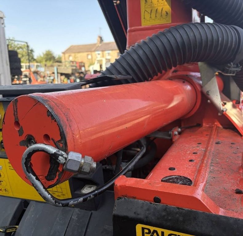 PALFINGER PK18001 EH CRANE