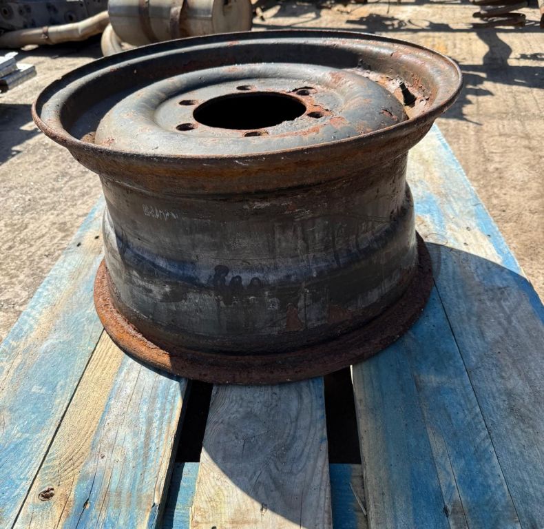 1 USED RIM  408 401 1101