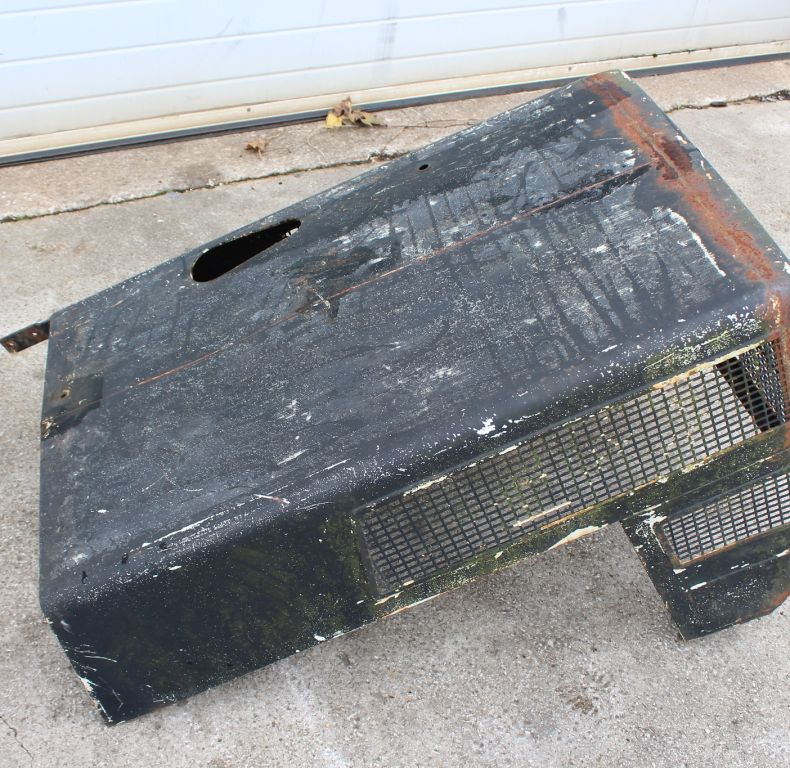 USED MB TRAC 440 800/900 BONNET & GRILLE