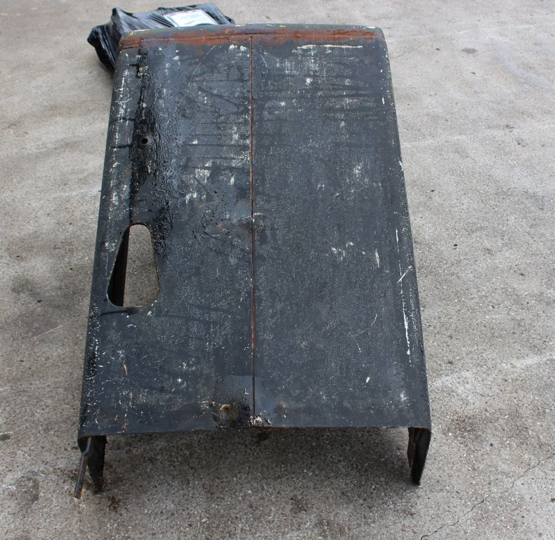 USED MB TRAC 440 800/900 BONNET & GRILLE