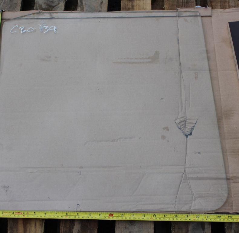 USED DROP GLASS SQUARE CAB