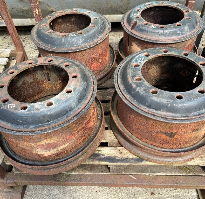 4X 10X20" RIMS