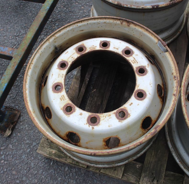 USED 10 bolt 11.75x22.5" rims