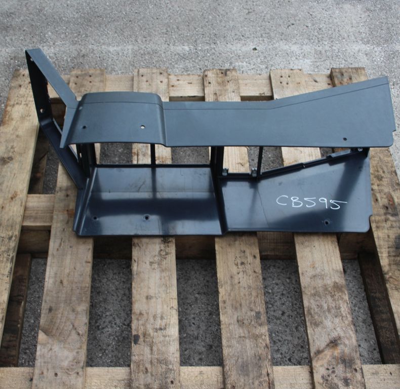 USED UGN CENTRE CONSOLE U300-500