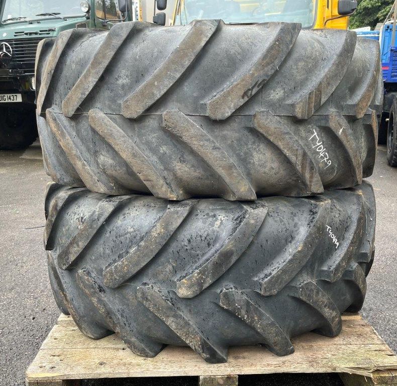 USED 445/70R24 MICHELIN XM47 TYRES X2