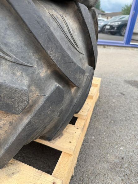 405/70R20 BKT MULTIMAX x4