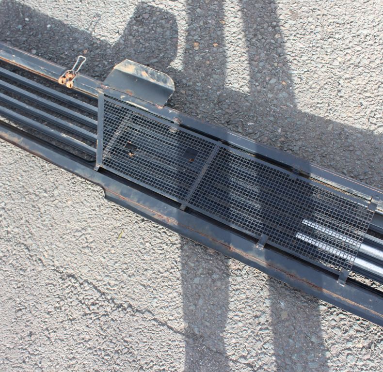 Used grille for Unimog U1000