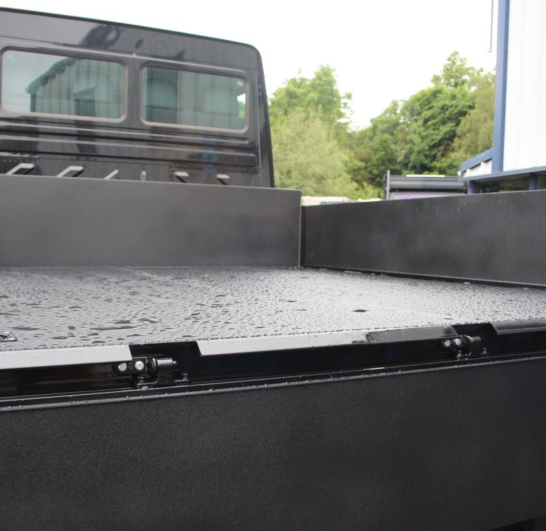 NEW DOKA UNIMOG BODY