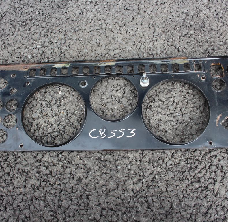 USED DASH PANEL SBU EARLY DASH BLACK